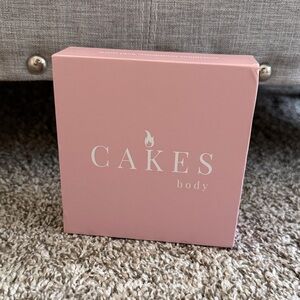 Cakes Body grippy triangles DDD+ honey